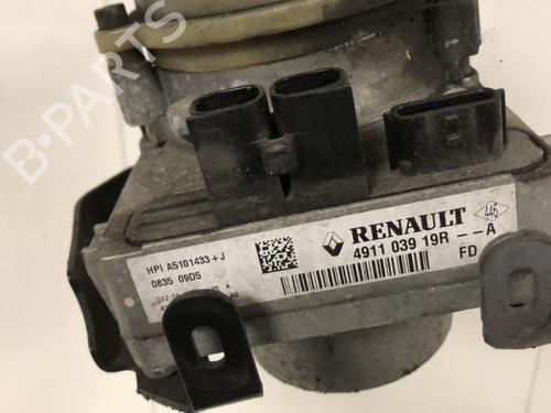 Used Steering pump Steering pump DACIA LODGY (JS_) 1.2 TCe (JSAY, JSM0) (115 hp) 33594141 33594141
