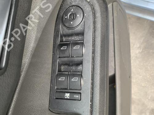 Used Left front window switch Left front window switch FORD FOCUS C-MAX (DM2) 1.6 Ti (115 hp) 36577979 36577979