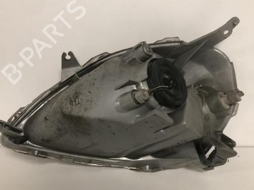 Used Right headlight Right headlight TOYOTA YARIS (_P1_) 1.4 D-4D (NLP10_, NLP10R) (75 hp) 33594841 33594841