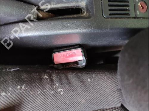 Engache cinturón Engache cinturón PEUGEOT 307 CC (3B) 2.0 HDi 135 (136 hp) 36575200 36575200