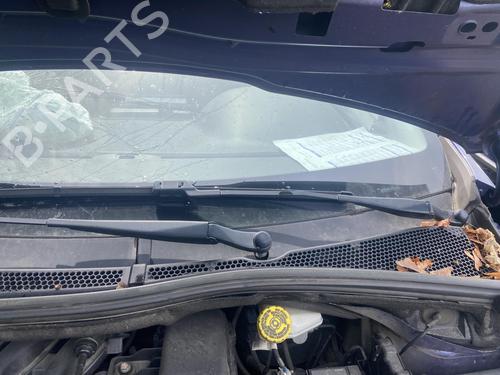 Used Front wiper motor Front wiper motor PEUGEOT 208 I (CA_, CC_) 1.0 VTi (68 hp) 35916289 35916289