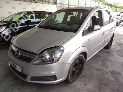 Used Fuse box Fuse box OPEL ZAFIRA / ZAFIRA FAMILY B (A05) 1.9 CDTI (M75) (100 hp) 35910603 35910603