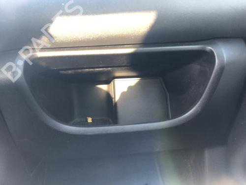 glove-box-renault-twingo-iii-bcm_-bca_-2014-35915017 main image