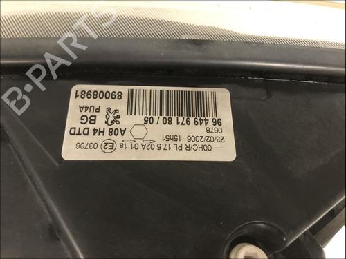 Used Right headlight Right headlight PEUGEOT 1007 (KM_) 1.4 HDi (68 hp) 33590495 33590495