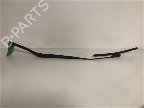 Used Front windshield wiper arm Front windshield wiper arm RENAULT CLIO IV (BH_) 1.5 dCi 90 (90 hp) 34705280 34705280