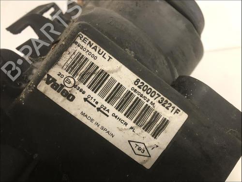 Used Right headlight Right headlight RENAULT MEGANE II (BM0/1_, CM0/1_) [2001-2012] 33583708 33583708