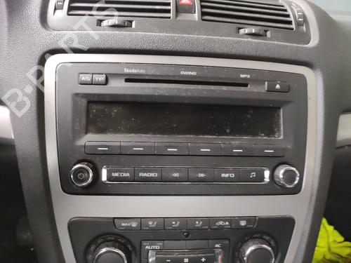 Used Radio Radio SKODA OCTAVIA II (1Z3) 1.6 TDI (105 hp) 35910818 35910818
