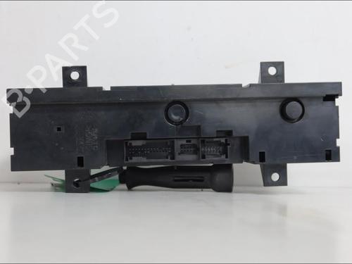 Used Climate control Climate control VW CRAFTER 30-50 Van (2E_) 2.5 TDI (163 hp) 33577245 33577245