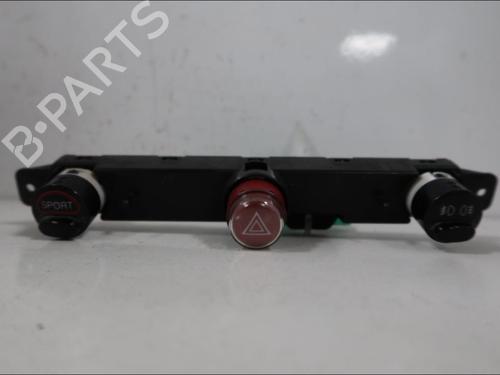 Used Warning switch Warning switch FIAT 500 (312_) 1.4 (312AXC1B, 312CXC1B) (100 hp) 33575130 33575130