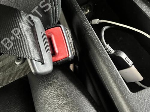 seat-buckle-audi-a4-b7-avant-8ed-2004-2005-2006-2007-2008-34569398 main image