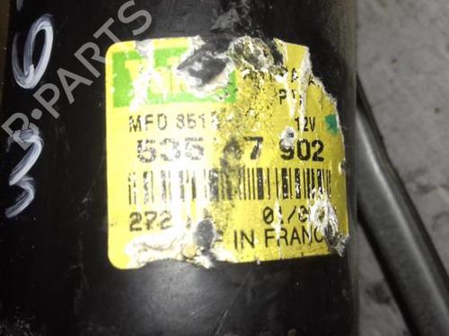 Used Front wiper motor Front wiper motor MERCEDES-BENZ VITO Van (W638) 108 D 2.3 (638.064, 638.068) (79 hp) 33572429 33572429