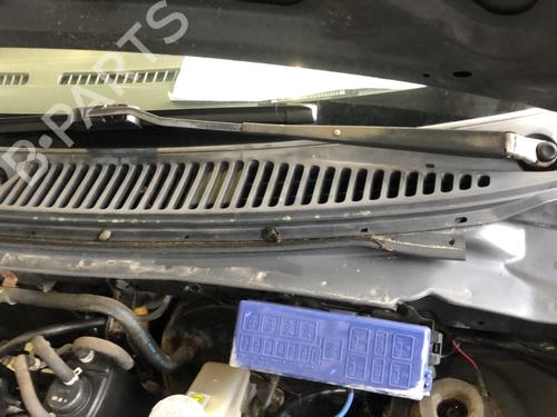 Used Front wiper motor Front wiper motor SUZUKI IGNIS I (FH) 1.3 (HV51, HX51, RG413) (83 hp) 35914408 35914408
