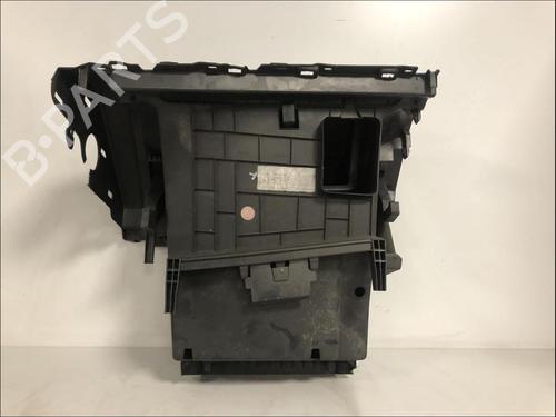 Handskerum Handskerum RENAULT SCÉNIC III (JZ0/1_) 1.9 dCi (JZ0J, JZ1J, JZ1K, JZ1S) (131 hp) 33577956 33577956