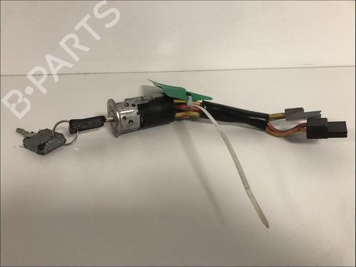 Used Ignition barrel Ignition barrel RENAULT CLIO I (B/C57_, 5/357_) 1.9 D (B/C/S576, B/C/S57L) (64 hp) 35906544 35906544