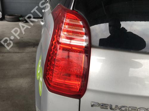 Used Left taillight Left taillight PEUGEOT 5008 (0U_, 0E_) 1.6 HDi (112 hp) 33599317 33599317
