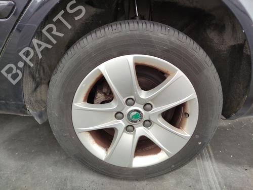 Used Rim Rim SKODA OCTAVIA II (1Z3) 1.6 TDI (105 hp) 35910857 35910857