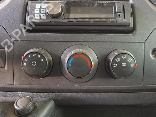 climate-control-renault-master-iii-van-fv-2010-35993701 main image