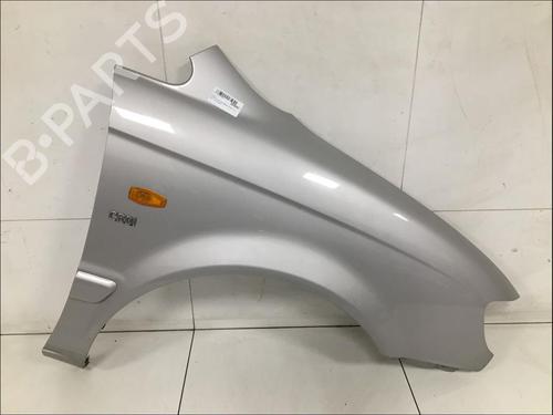 Used Right front fenders Right front fenders HYUNDAI TRAJET (FO) 2.0 CRDi (113 hp) 33577559 33577559