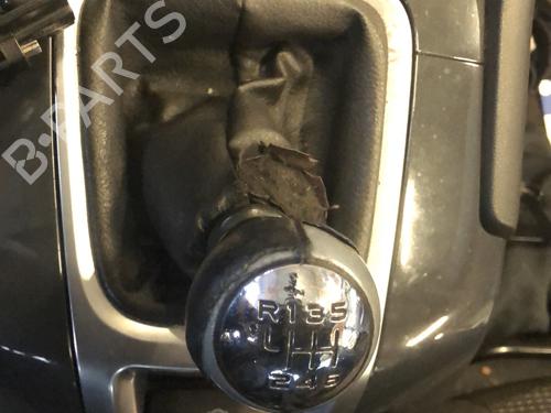 Used Gear lever Gear lever PEUGEOT 5008 (0U_, 0E_) 1.6 HDi (110 hp) 33599977 33599977