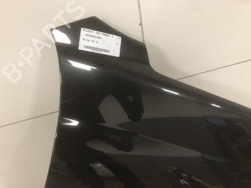 Used Right front fenders Right front fenders 37684011 37684011