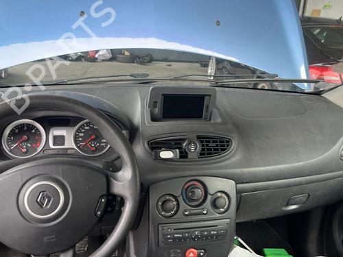 Instrumentbræt Instrumentbræt RENAULT CLIO III (BR0/1, CR0/1) 1.5 dCi (75 hp) 33601917 33601917