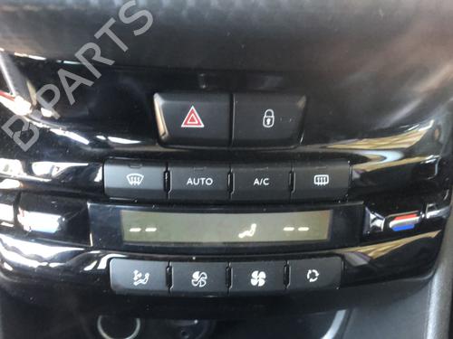 Used Climate control Climate control PEUGEOT 2008 I (CU_) 1.2 THP 110 / PureTech 110 (110 hp) 33653269 33653269