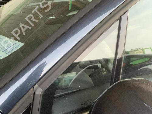 front-left-quarter-glass-citroen-c4-ii-nc_-2009-35915408 main image