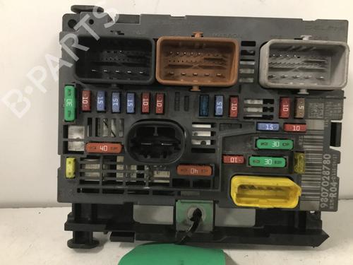 Used Fuse box Fuse box CITROËN JUMPY II Van 1.6 HDi 90 16V (90 hp) 33851183 33851183