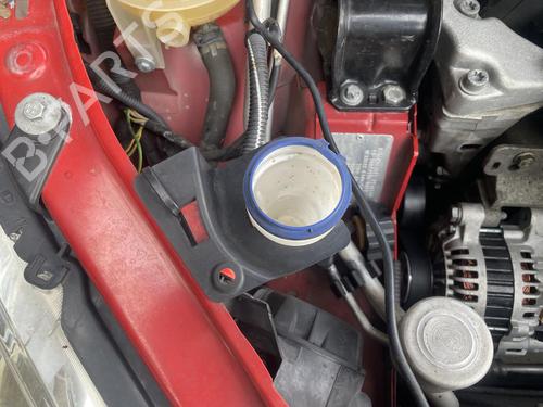 Used Windscreen washer tank Windscreen washer tank 37509981 37509981