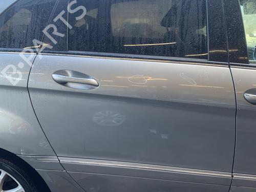 Used Right rear door Right rear door MERCEDES-BENZ B-CLASS Sports Tourer (W245) B 180 CDI (245.207) (109 hp) 33601082 33601082