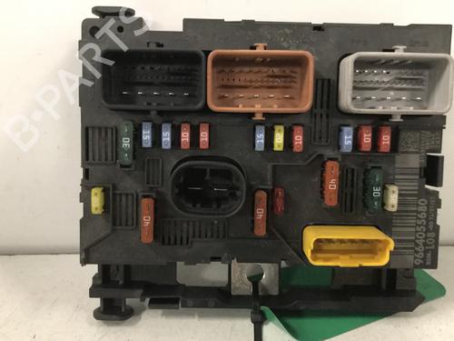 Used Fuse box Fuse box CITROËN C4 Picasso I MPV (UD_) [2006-2015] 33837283 33837283