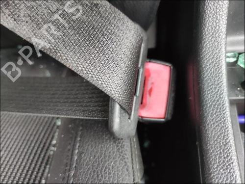 seat-buckle-opel-astra-h-a04-2004-2005-2006-2007-2008-2009-2010-2011-2012-2013-2014-35907471 main image