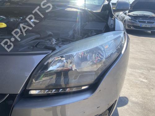 left-headlight-renault-megane-iii-hatchback-bz01_-b3_-2008-37256137 main image