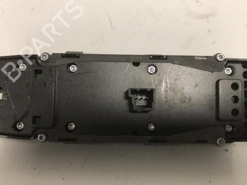 Used Left front window switch Left front window switch MERCEDES-BENZ A-CLASS (W176) A 200 CDI (176.001) (136 hp) 33597690 33597690