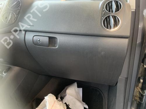 Handskerum Handskerum VW GOLF V (1K1) [2003-2010] 33731223 33731223