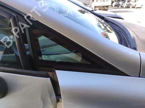 front-right-quarter-glass-seat-leon-1p1-2005-2006-2007-2008-2009-2010-2011-2012-2013-35911189 main image