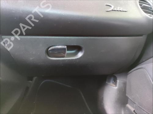 Porta-luvas Porta-luvas LANCIA DELTA III (844_) 1.6 D Multijet (844.AXC11, 844.AXC1A) (120 hp) 36575359 36575359