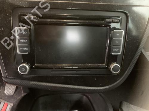 Used Radio Radio SEAT LEON (1P1) 2.0 TDI (170 hp) 33596283 33596283