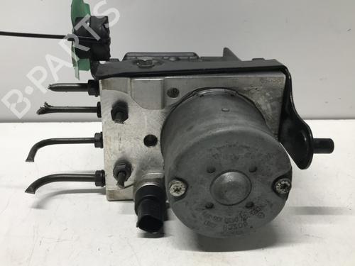 Used ABS pump ABS pump BMW 7 (E65, E66, E67) 730 Ld (231 hp) 33601822 33601822