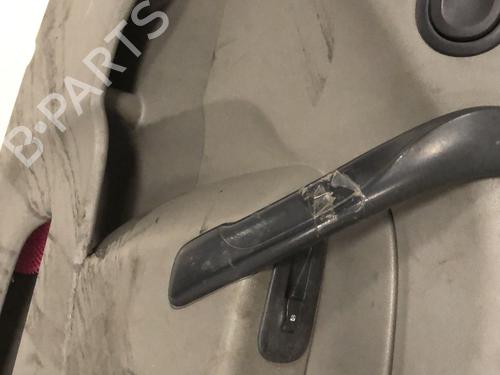 right-front-door-renault-kangoo-express-fw01_-2008-37869040 main image
