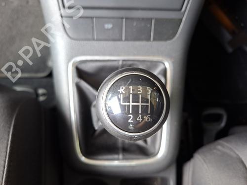 Używane Dźwignia zmiany biegów Dźwignia zmiany biegów VW GOLF PLUS V (5M1, 521) [2004-2013] 37509905 37509905