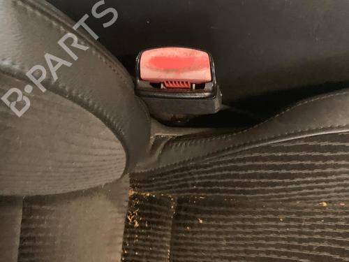 Engache cinturón Engache cinturón RENAULT LAGUNA III (BT0/1) 2.0 dCi (BT07, BT0J, BT14, BT1A, BT1S) (131 hp) 33595942 33595942