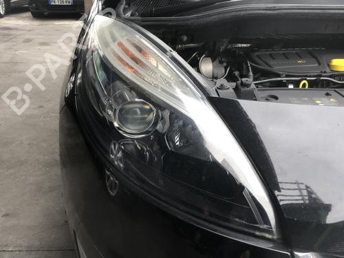 Used Right headlight Right headlight RENAULT SCÉNIC III (JZ0/1_) 1.6 dCi (JZ00, JZ12) (130 hp) 33739337 33739337