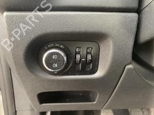 Used Headlight switch Headlight switch OPEL CORSA D (S07) 1.3 CDTI (L08, L68) (95 hp) 36581366 36581366