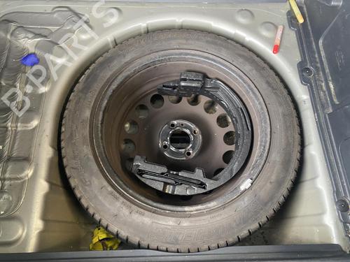 Reservehjul kit Reservehjul kit PEUGEOT 3008 I MPV (0U_) 1.6 HDi (112 hp) 36684632 36684632