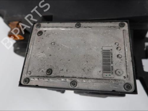 Used Left headlight Left headlight RENAULT ESPACE III (JE0_) 2.2 dCi (JE0K) (130 hp) 33576461 33576461