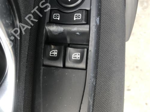 Used Left front window switch Left front window switch RENAULT MEGANE III Coupe (DZ0/1_) 1.5 dCi (DZ0B) (106 hp) 33604213 33604213
