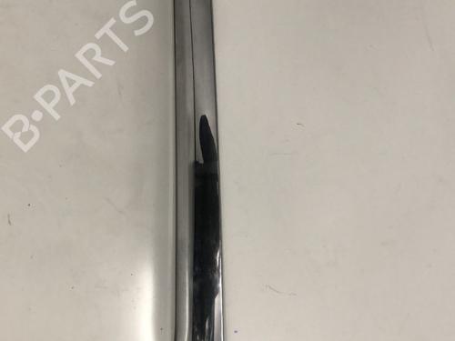 door-moulding-trim-citroen-ds3-sa_-2009-2010-2011-2012-2013-2014-2015-2016-33595419 main image