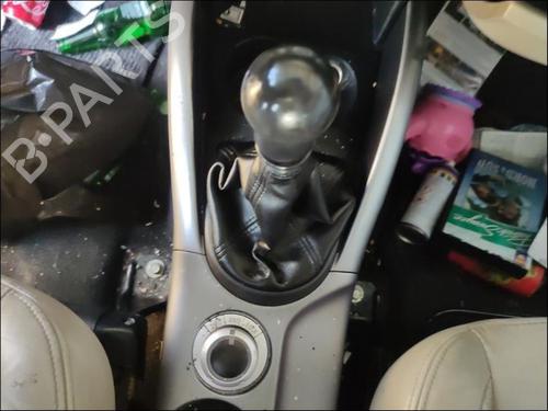 Used Gear lever Gear lever MITSUBISHI OUTLANDER II (CW_W) 2.0 DI-D (CW8W) (140 hp) 33584455 33584455