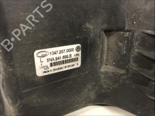 Used Left front fog light Left front fog light VW T-ROC Convertible (AC7, AC8) 1.5 TSI (150 hp) 33574828 33574828